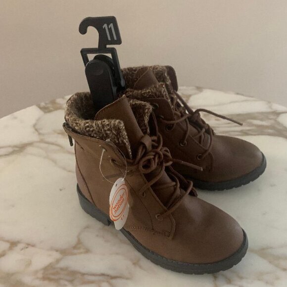 Wonder Nation Little Girls Cozy Boots - NWT - Picture 1 of 7